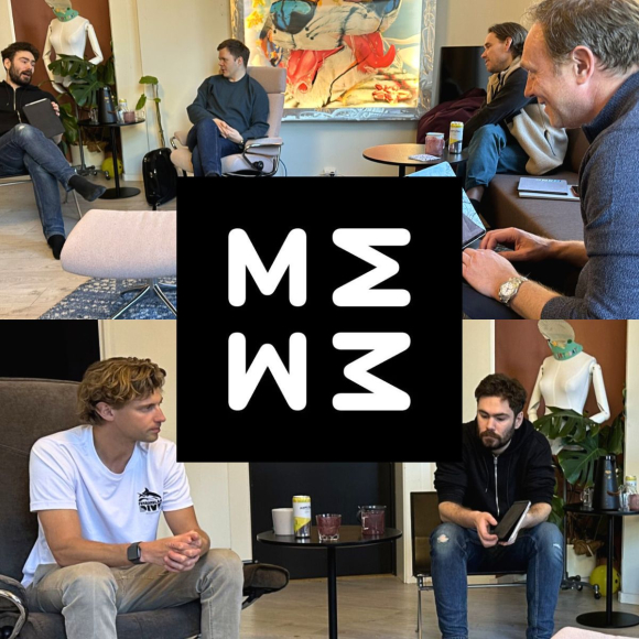 MEWB beskriver seg selv som et teknologistudio for utviklere med en felles lidenskap for programmering og produktutvikling. 